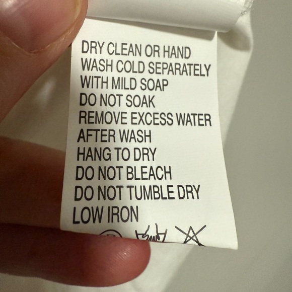 Vivienne Tam White Graphic Short Sleeve Tee Size Large Studded Embroidered Pig - Picture 8 of 11